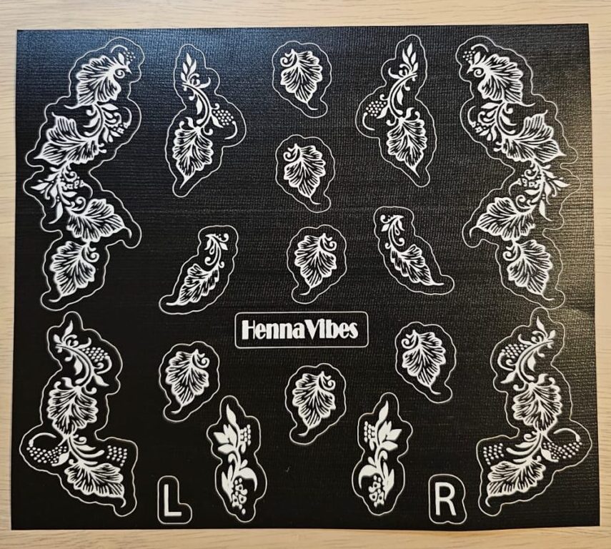hennavibes silk stencil